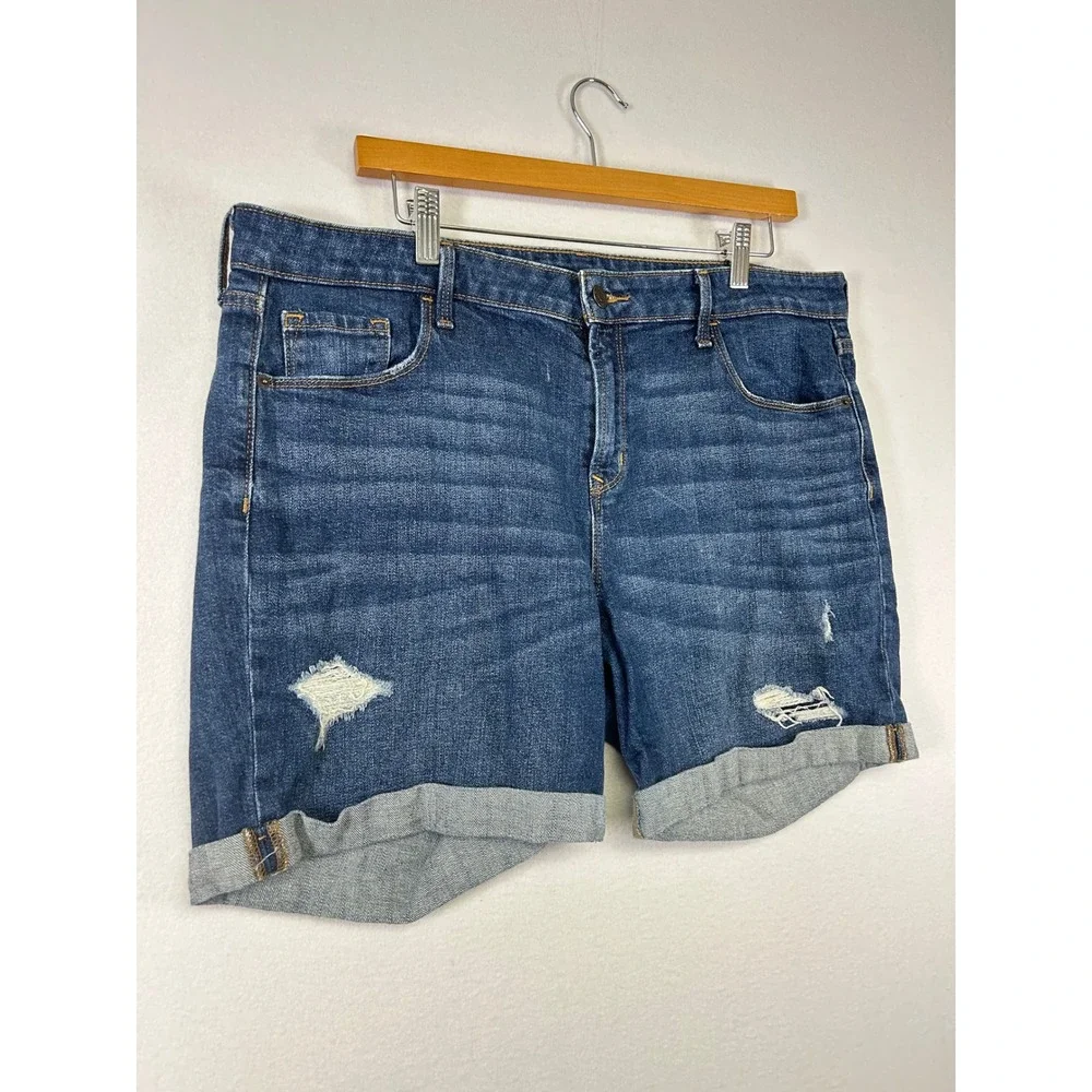 Old Navy Denim Shorts Women 14 Blue Distressed Cuffed Mid Rise Boyfriend Stretch